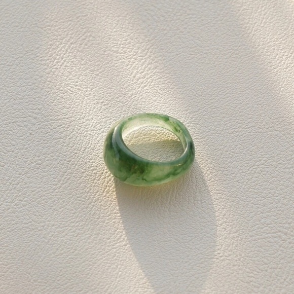 Princess Polly Jewelry - green ring